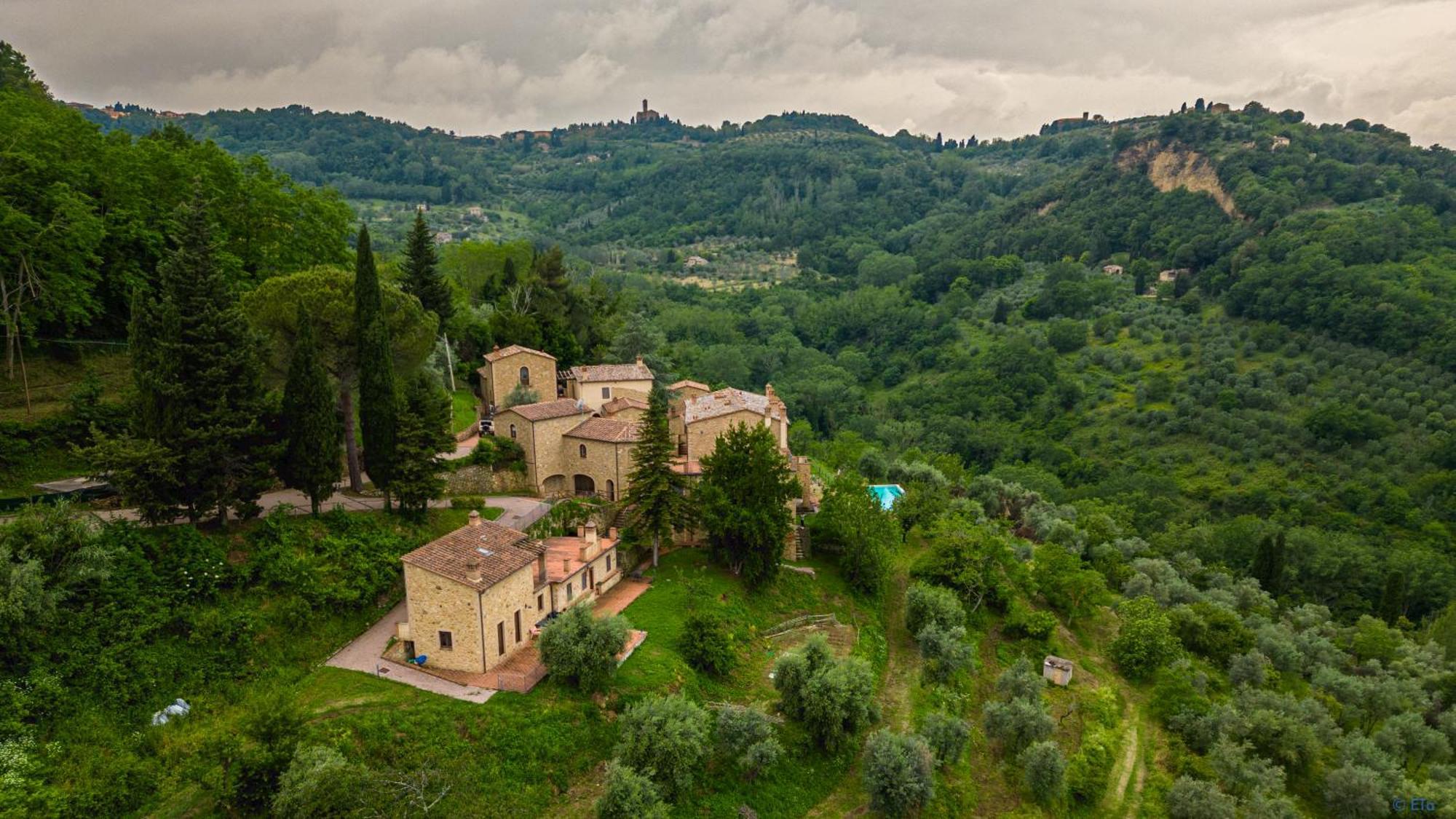 Borgo Gatteraia Aparthotel Volterra Exteriör bild