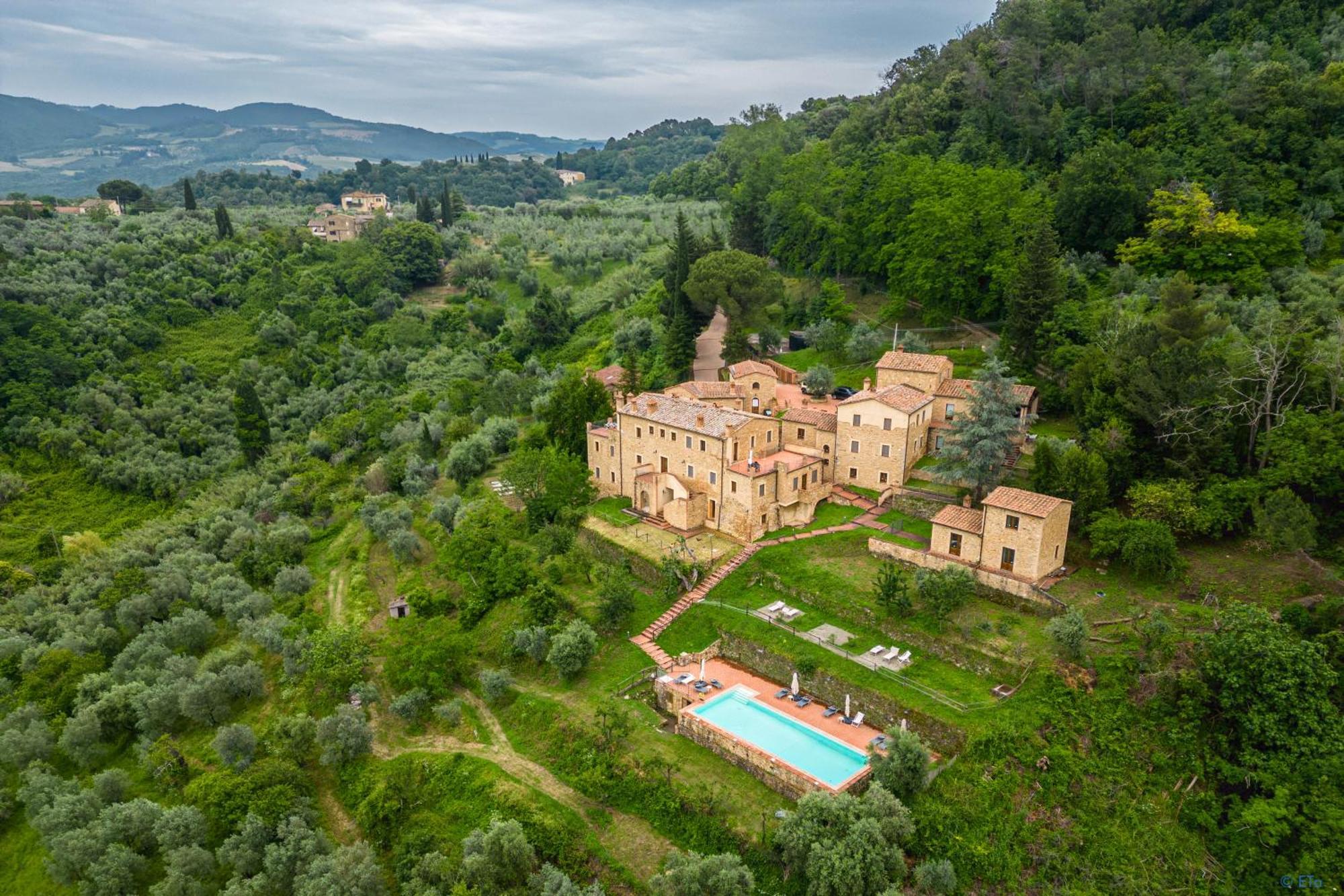 Borgo Gatteraia Aparthotel Volterra Exteriör bild